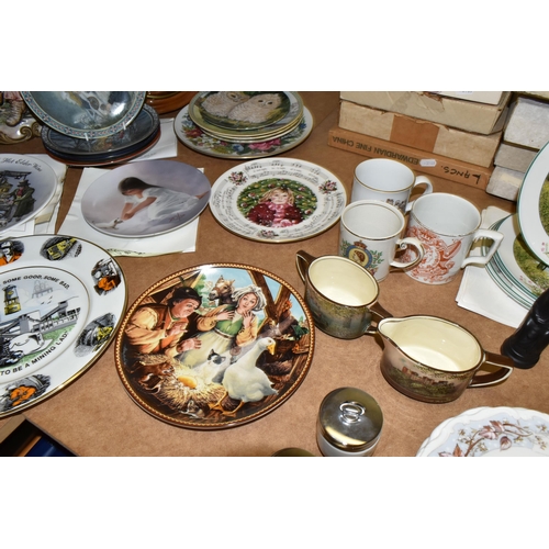 456 - A QUANTITY OF COLLECTORS PLATES AND OTHER CERAMICS, to include a set of four Brambly Hedge four seas... 