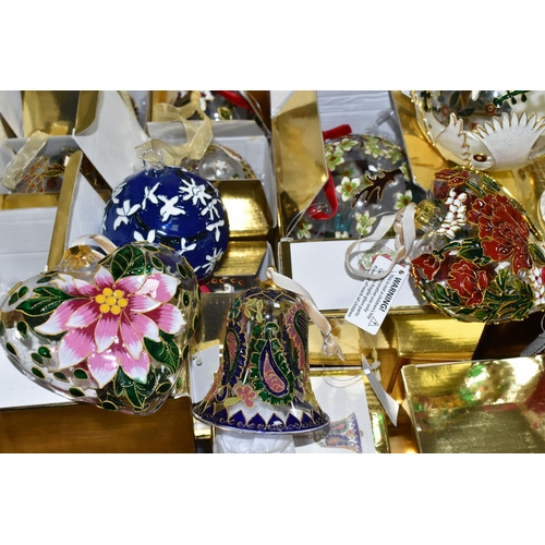 558 - A BOX OF THIRTY BOXED ENESCO 'TREASURY ORNAMENTS' ENAMELLED GLASS CHRISTMAS TREE ORNAMENTS, two of e... 