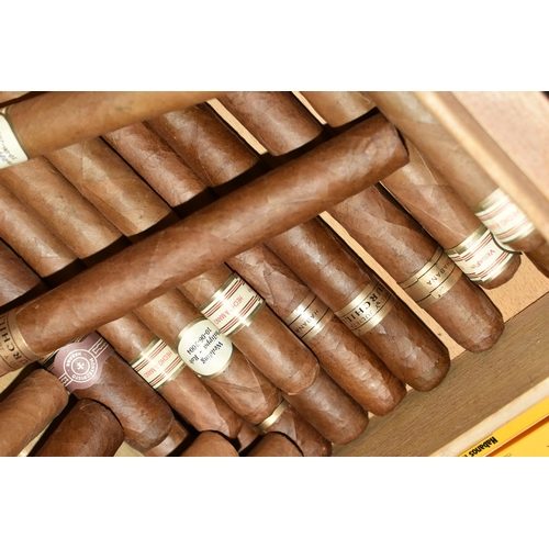 201 - CIGARS, a collection of Cigars from Cuba and the Dominican Republic comprising eleven Vegafina Coron... 