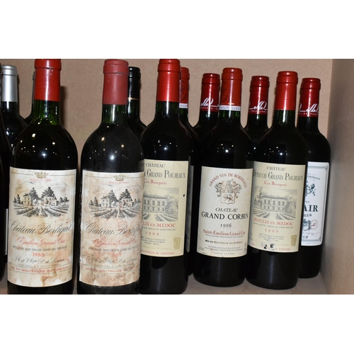 235 - TWELVE  BOTTLES OF ASSORTED BORDEAUX CLARET comprising two bottles of CHATEAU BERLIQUET1980 Saint-Em... 