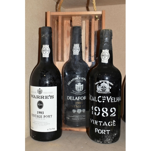 253 - THREE BOTTLES OF VINTAGE PORT comprising one bottle of REAL Cia. VELHA 1982, 21% vo. 75cl, seal inta... 