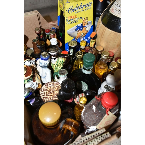 276 - ONE BOX OF ALCOHOL comprising a large collection of 'Miniatures' from Europe and America to include ... 