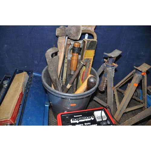 1062 - A QUANTITY OF AUTOMOTIVE TOOLS including a trolley jack (no bar) four axle stands, spanners,  socket... 