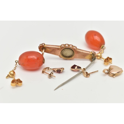 28 - A SMALL ASSORTMENT OF JEWELLERY, to include a late Victorian 9ct gold seed pearl and paste brooch, f... 