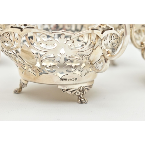 114 - A GEORGE VI SILVER AND FROSTED GLASS LINED DESSERT SET, comprising a fruit bowl and six dishes, each... 