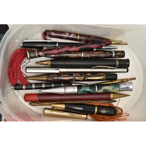 130 - A BOX OF ASSORTED PENS AND PENCILS, two unopened boxed 'Parker' ball point pens, a pair of boxed 'Co... 