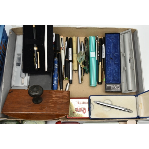 130 - A BOX OF ASSORTED PENS AND PENCILS, two unopened boxed 'Parker' ball point pens, a pair of boxed 'Co... 