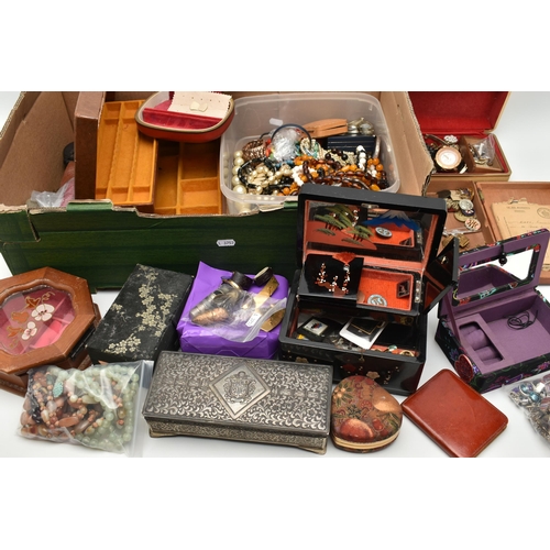 131 - A BOX OF ASSORTED ITEMS, to include an early 20th century garnet brooch with a vacant glass panel to... 