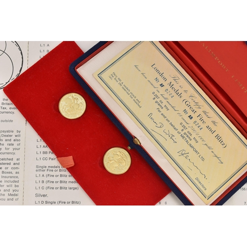 136 - A FITTED BOX CONTAINING A PAIR OF LONDON MEDALS, to include 18ct Gold Approx 8.3 gram each, The Monu... 