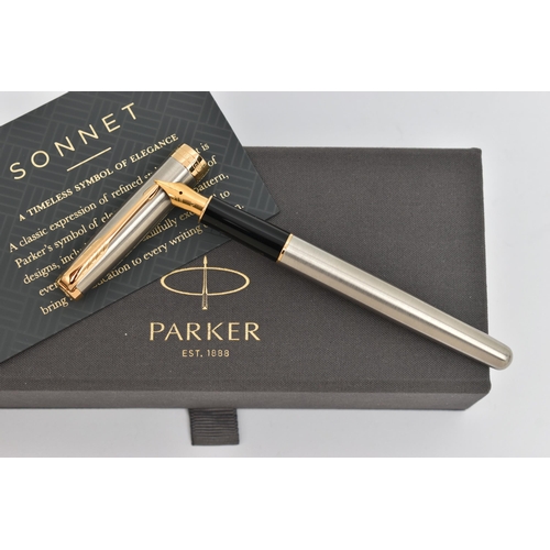 87 - A 'PARKER' SONNET FOUNTAIN PEN, a boxed Cisele pattern fountain pen, (condition report: boxed and in... 