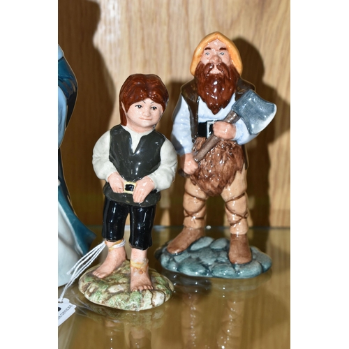 354 - FIVE ROYAL DOULTON 'MIDDLE EARTH' FIGURES, the Lord of the Ring figures comprising Frodo HN2912 (bro... 