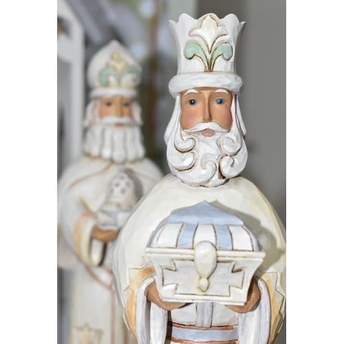 415 - A LIMITED EDITION JIM SHORE 'HEARTWOOD CREEK' NATIVITY SET, 'White Woodland' limited edition  'A Tim... 