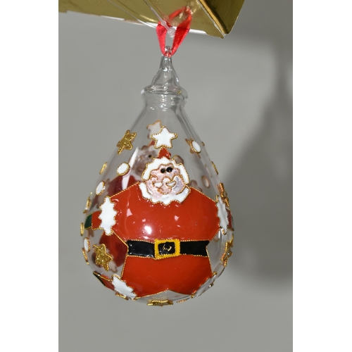 419 - FIFTEEN BOXED ENESCO'S TREASURY OF ORNAMENTS, individually decorated glass Christmas tree baubles (1... 