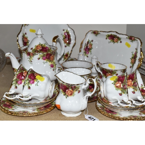 421 - A ROYAL ALBERT 'OLD COUNTRY ROSES' PATTERN TEA SET, comprising teapot, sugar bowl, milk jug, six cup... 