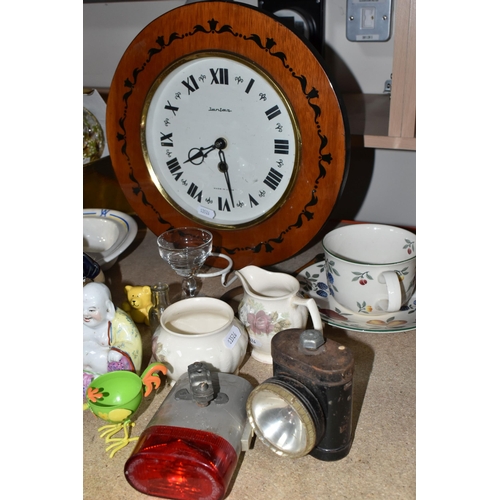 434 - A GROUP OF CERAMICS, comprising a circular Soviet wall clock made by Zantar USSR, with pendulum and ... 