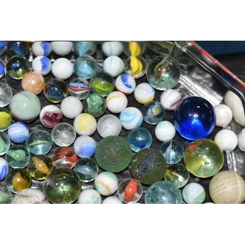 458 - A COLLECTION OF MARBLES, assorted sizes and designs, mixture of glass, agate and ceramic, all in pla... 