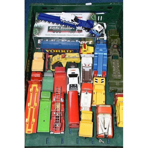 465 - A QUANTITY OF UNBOXED AND ASSORTED PLAYWORN DIECAST VEHICLES, to include Dinky Supertoys Thornycroft... 