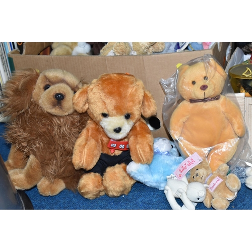 469 - A COLLECTION OF ASSORTED MODERN SOFT TOYS, with a small quantity of Rosebud and other plastic/vinyl ... 