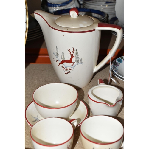 499 - A CROWN DEVON FIELDINGS 'STOCKHOLM' PATTERN COFFEE SET, comprising six cups and saucers, coffee pot,... 