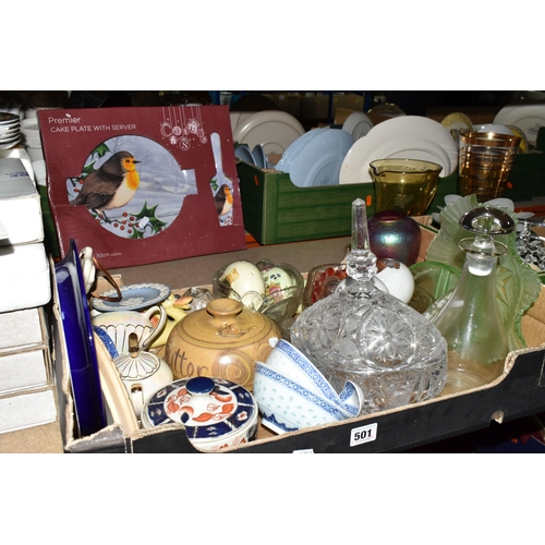 501 - TWO BOXES AND LOOSE CERAMICS AND GLASS ETC, to include six Wedgwood 'Baby Owls' collectors plates, t... 
