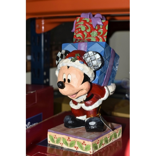 516 - SIX BOXED ENESCO DISNEY SHOWCASE COLLECTION CHRISTMAS FIGURES, from the Disney Traditions collection... 