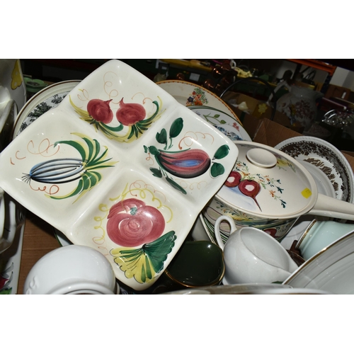 530 - SIX BOXES OF DINNERWARE AND CERAMICS, to include two Derby County F.C mugs, 1971-1972 League Champio... 