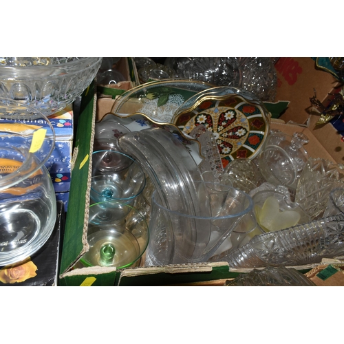 531 - SIX BOXES OF GLASSWARE, to include two boxed sets of six Luminarc Maldives Bubbles dessert dishes, v... 