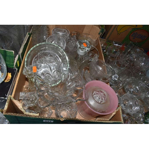 531 - SIX BOXES OF GLASSWARE, to include two boxed sets of six Luminarc Maldives Bubbles dessert dishes, v... 