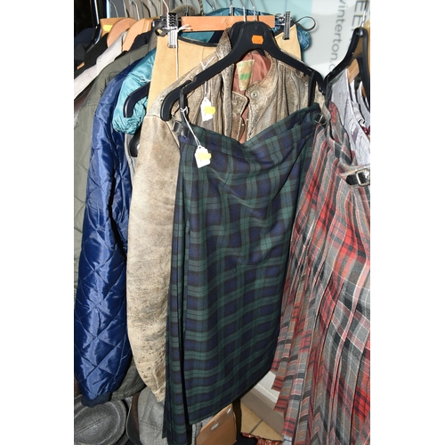 540 - A COLLECTION OF LADIES VINTAGE CLOTHING, to include two 1960's suede and leather miniskirts, a 1980'... 