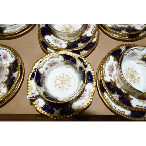 A COALPORT BLUE 'BATWING' TEA SET, comprising a milk jug, sugar bowl