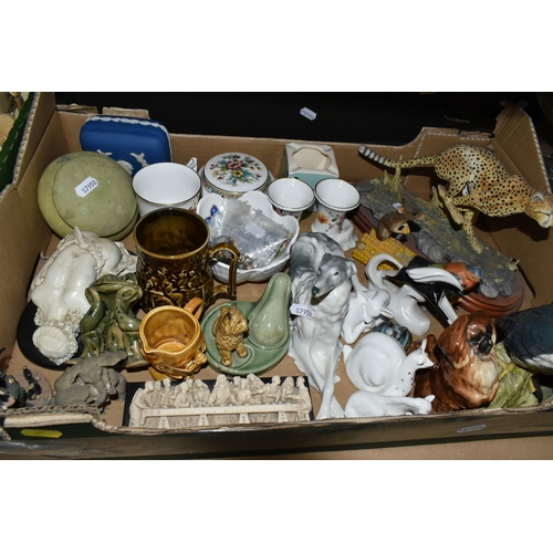 589 - FOUR BOXES AND LOOSE CERAMICS AND GLASS WARES ETC, to include a Beswick whisky decanter in the form ... 