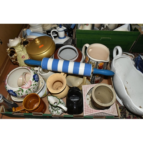 598 - SIX BOXES AND LOOSE ASSORTED CERAMICS ETC, to include a T.G Green rolling pin, Royal Winton desert b... 