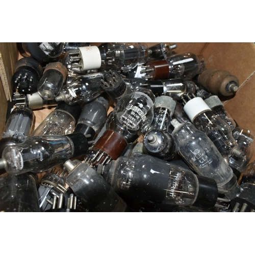 602 - A QUANTITY OF ASSORTED BOXED AND UNBOXED VALVES, assorted sizes, manufacturers to include Mullard, R... 
