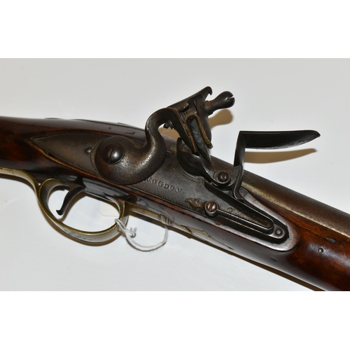 281 - AN ANTIQUE FLINTLOCK BLUNDERBUSS, fitted with a 30'' steel flared muzzle barrel, the lock bears the ... 