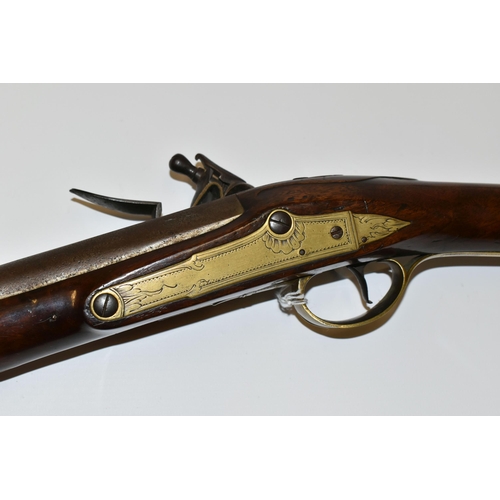 281 - AN ANTIQUE FLINTLOCK BLUNDERBUSS, fitted with a 30'' steel flared muzzle barrel, the lock bears the ... 