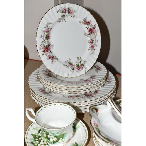 422 - A QUANTITY OF ROYAL ALBERT 'LAVENDER ROSE' PATTERN DINNERWARE, comprising a large oval meat plate (m... 