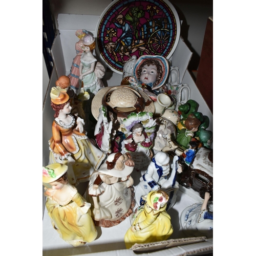 423 - THREE BOXES OF CERAMICS AND ORNAMENTS, to include mid-century Murano style glass bird, collector's p... 