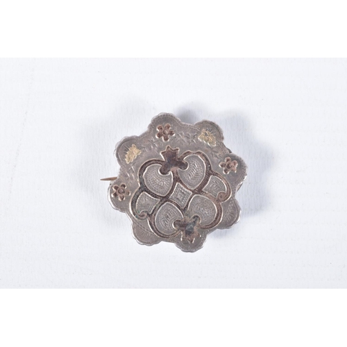 39 - THREE BROOCHES, to include a faith, hope and charity detailed sweetheart brooch, hallmarked 'H.C & C... 