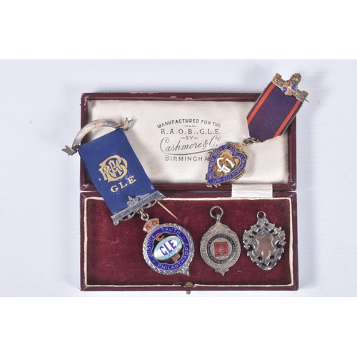 94 - ASSORTED MEDALS, to include a boxed enamel 'Justice Truth Philanthropy' Sir Dan Jones LGE. 3045, fit... 