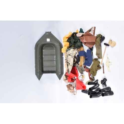 122 - A QUANTITY OF UNBOXED ACTION MAN CLOTHING AND ACCESSORIES, to include yellow pilot suit and pilot ja... 