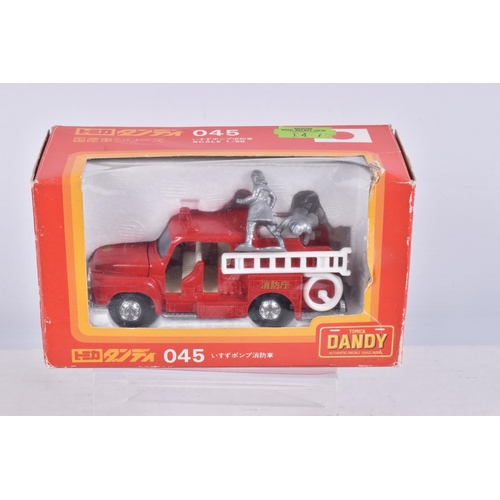 123 - A QUANTITY OF ASSORTED BOXED JAPANESE DIECAST AND PLASTIC VEHICLES, Diapet bus/coach, No.B-35 (1/60 ... 