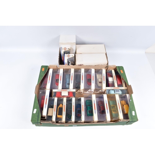 125 - A QUANTITY OF BOXED MATCHBOX 'THE DINKY COLLECTION' DIECAST VEHICLE MODELS, all models appear comple... 