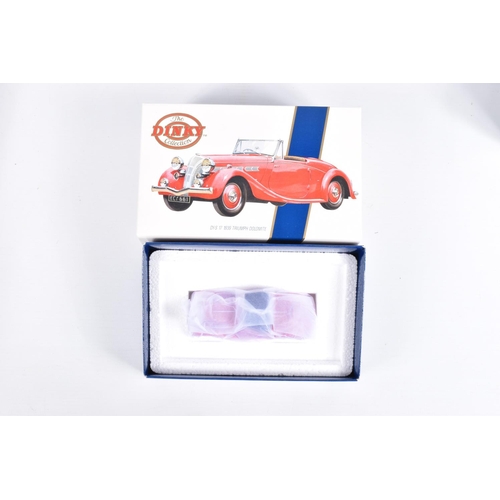 125 - A QUANTITY OF BOXED MATCHBOX 'THE DINKY COLLECTION' DIECAST VEHICLE MODELS, all models appear comple... 