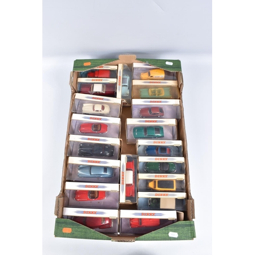 125 - A QUANTITY OF BOXED MATCHBOX 'THE DINKY COLLECTION' DIECAST VEHICLE MODELS, all models appear comple... 