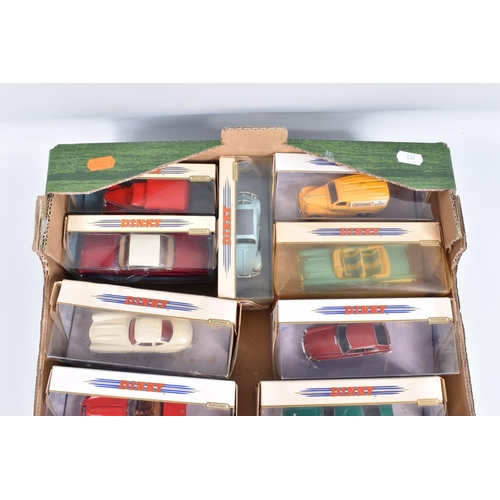 125 - A QUANTITY OF BOXED MATCHBOX 'THE DINKY COLLECTION' DIECAST VEHICLE MODELS, all models appear comple... 