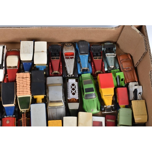 137 - A COLLECTION OF BOXED AND UNBOXED MATCHBOX 'MODELS OF YESTERYEAR' DIECAST VEHICLES, vast majority of... 