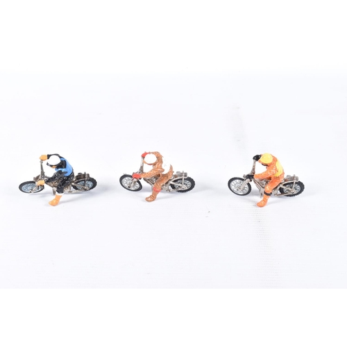 189 - SIX UNBOXED BRITAINS SPEEDWAY BIKES AND RIDERS, all with different coloured 'leathers', all appear c... 