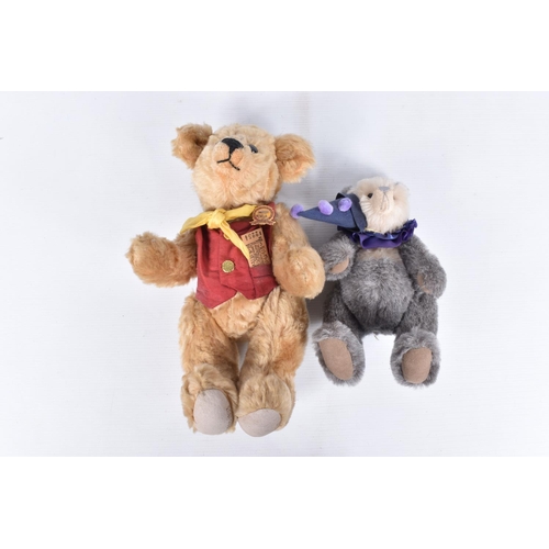 225 - A QUANTITY OF MODERN TEDDY BEARS AND SOFT TOYS, to include the Cotswold Bear Co. and Bedford Bears, ... 