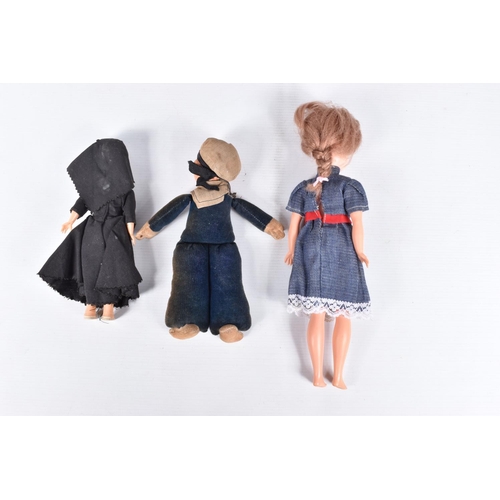 236 - TWO UNBOXED SINDY DOLLS, both marked '2 GEN 1077 033055X' to nape of neck, one stamped 'Made in Hong... 