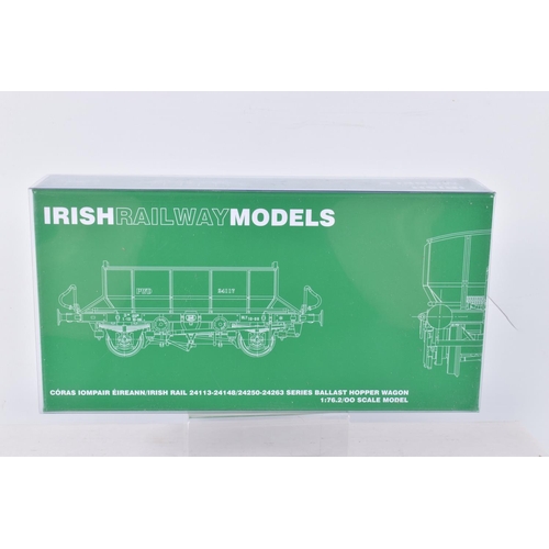 255 - THREE BOXED OO GAUGE IRISH RAILWAY MODELS, to include a Ballast Hopper Wagon, Livery Iarnvod Eireann... 